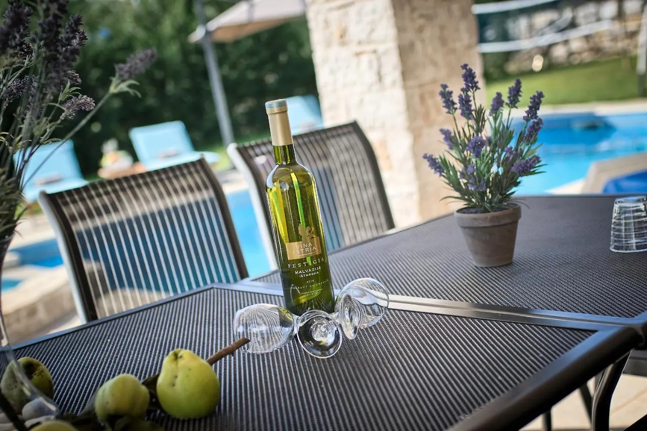 Villa 1520 Žminj